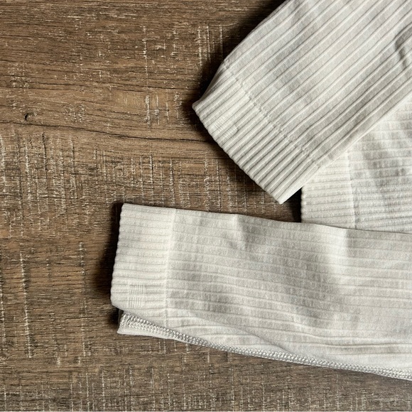 Lululemon Ebb to Street Waist-Length Long-Sleeve Shirt - Picture 7 of 12